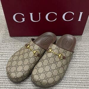 Gucci Women's Brown GG Canvas Horsebit Mule